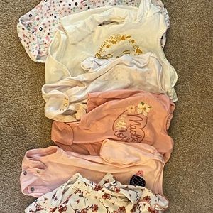 Updated 0-3 month clothes girl